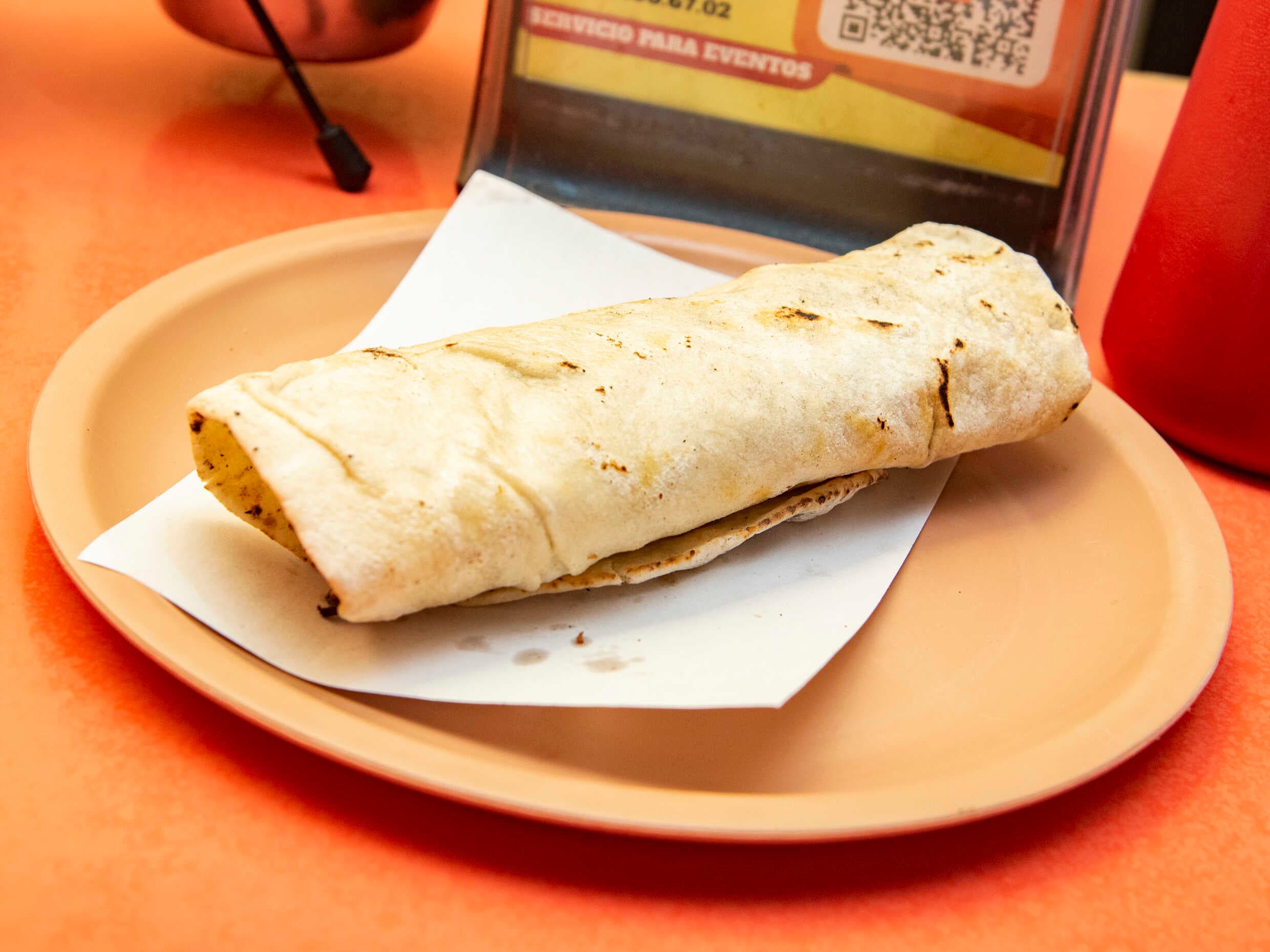 Taco Árabe de Arrachera Con Queso