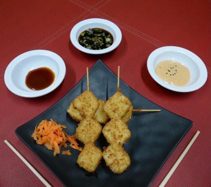 Brocheta de queso