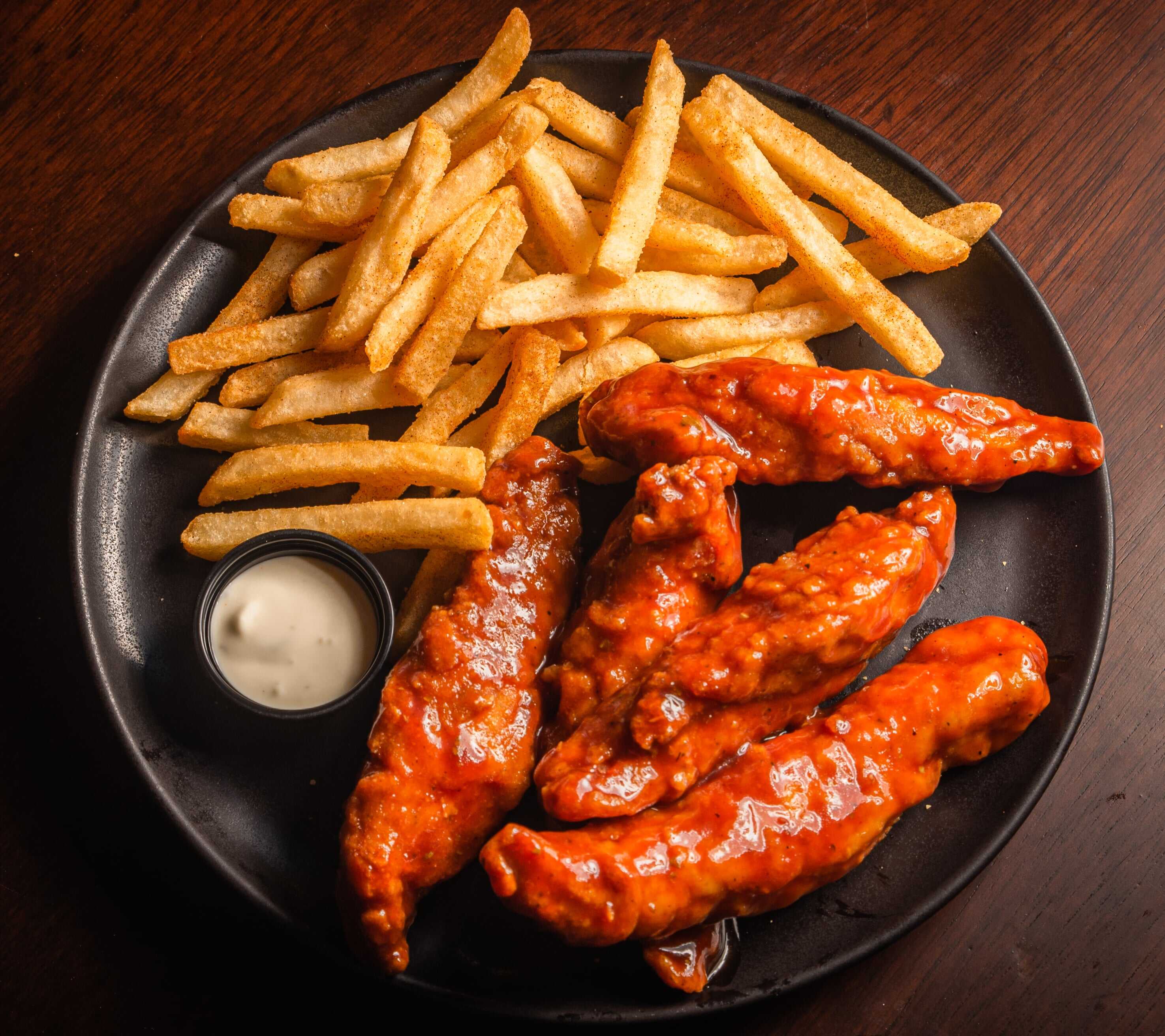 Chicken Tenders x5 + Papas
