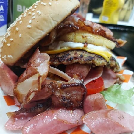 Hamburguesa Cubana