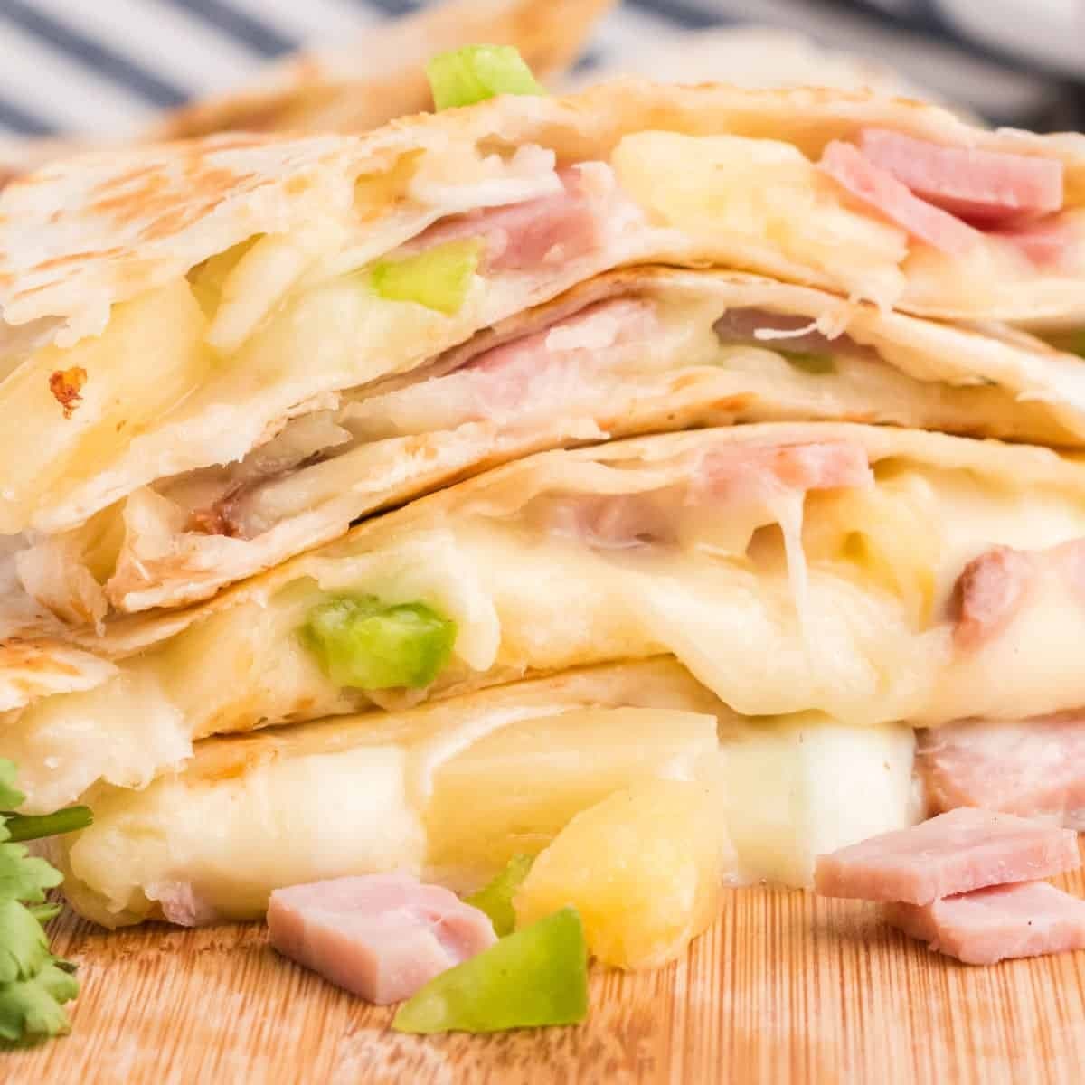 Quesadilla Hawaiana 1 Pieza
