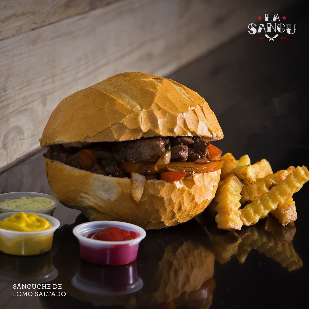 Sándwich Lomo Saltado