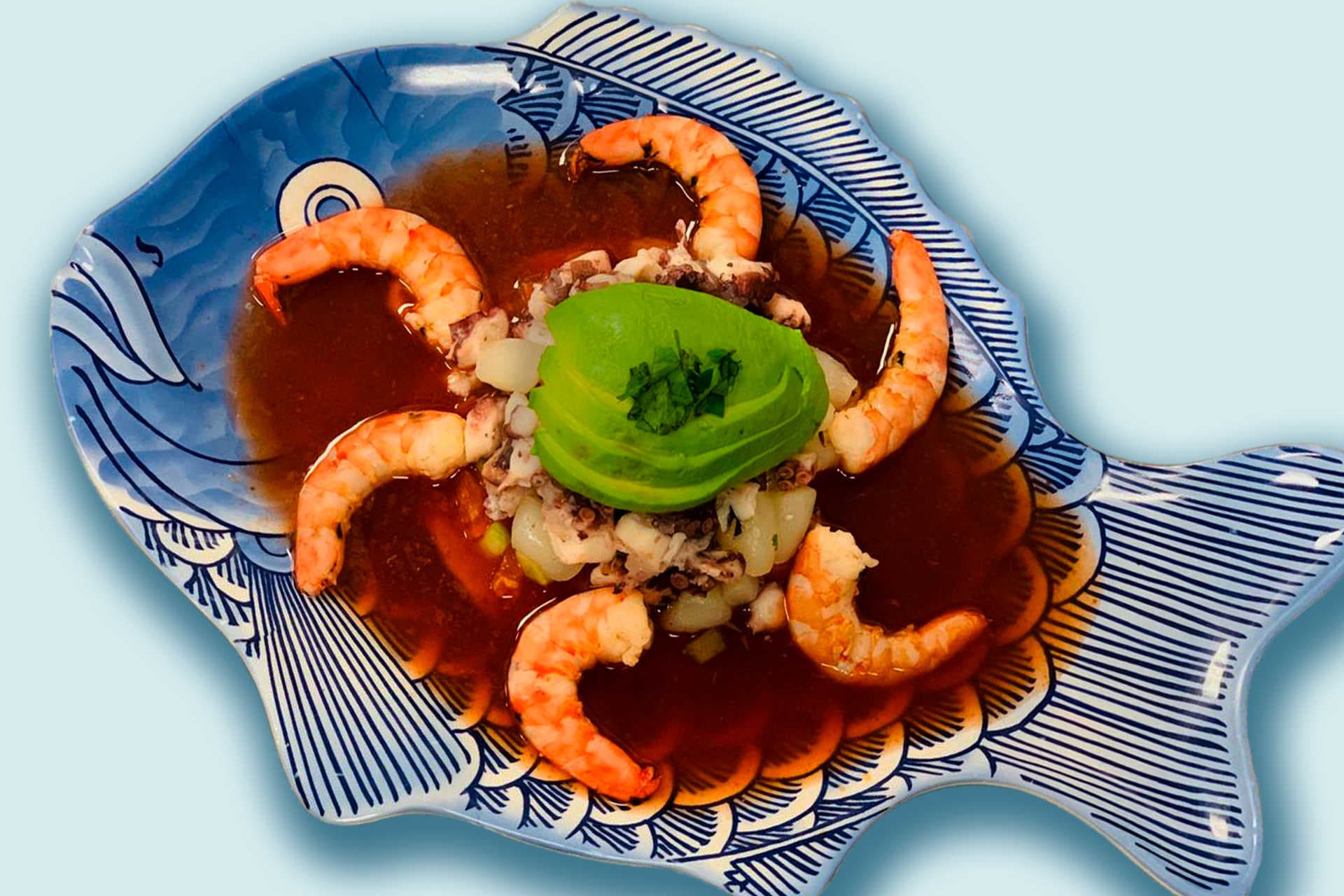 Tostada de Mariscos