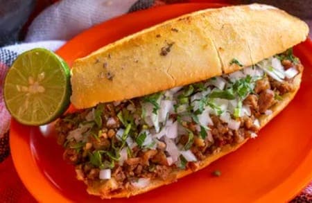 Lonche de Chorizo