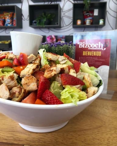 Ensalada Bizcocho