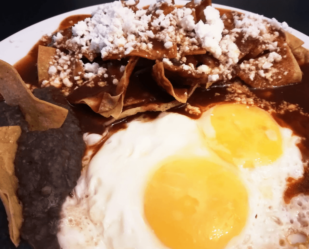 Chilaquiles de Mole