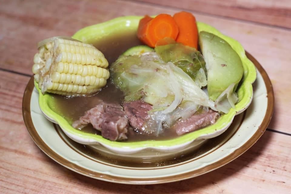 Caldo de Res