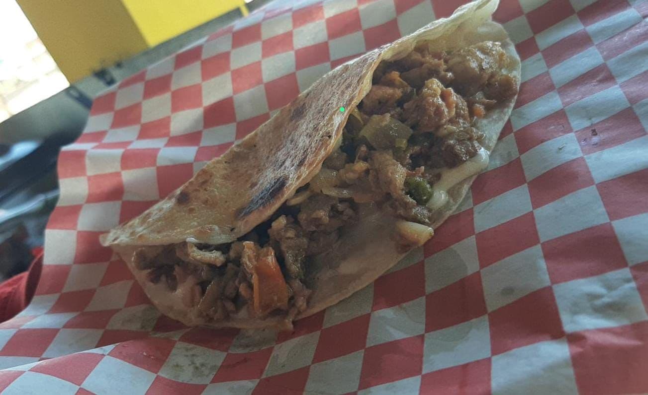 Quesadilla con Guisado