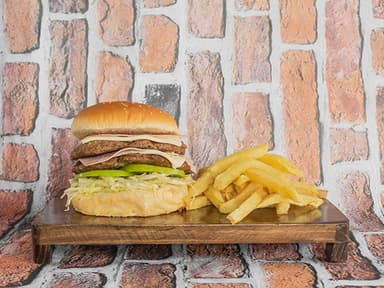 Chori Hamburguesa + Papas a la francesa