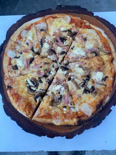 2 X 1 en Pizza Grande Ilegal