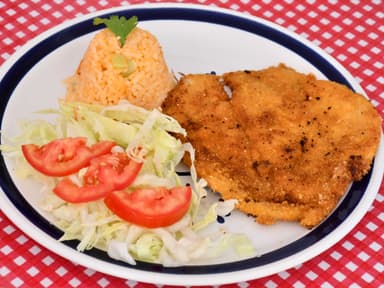 Milanesa de Pollo + Lentejas.