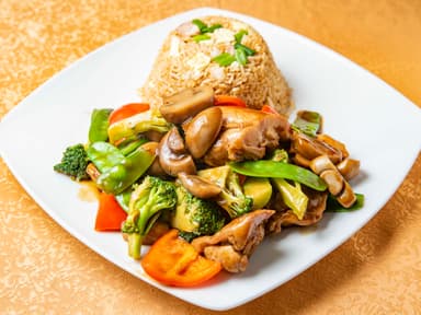 Pollo con Champiñones
