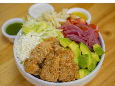 Ensalada Pollo Crunchy