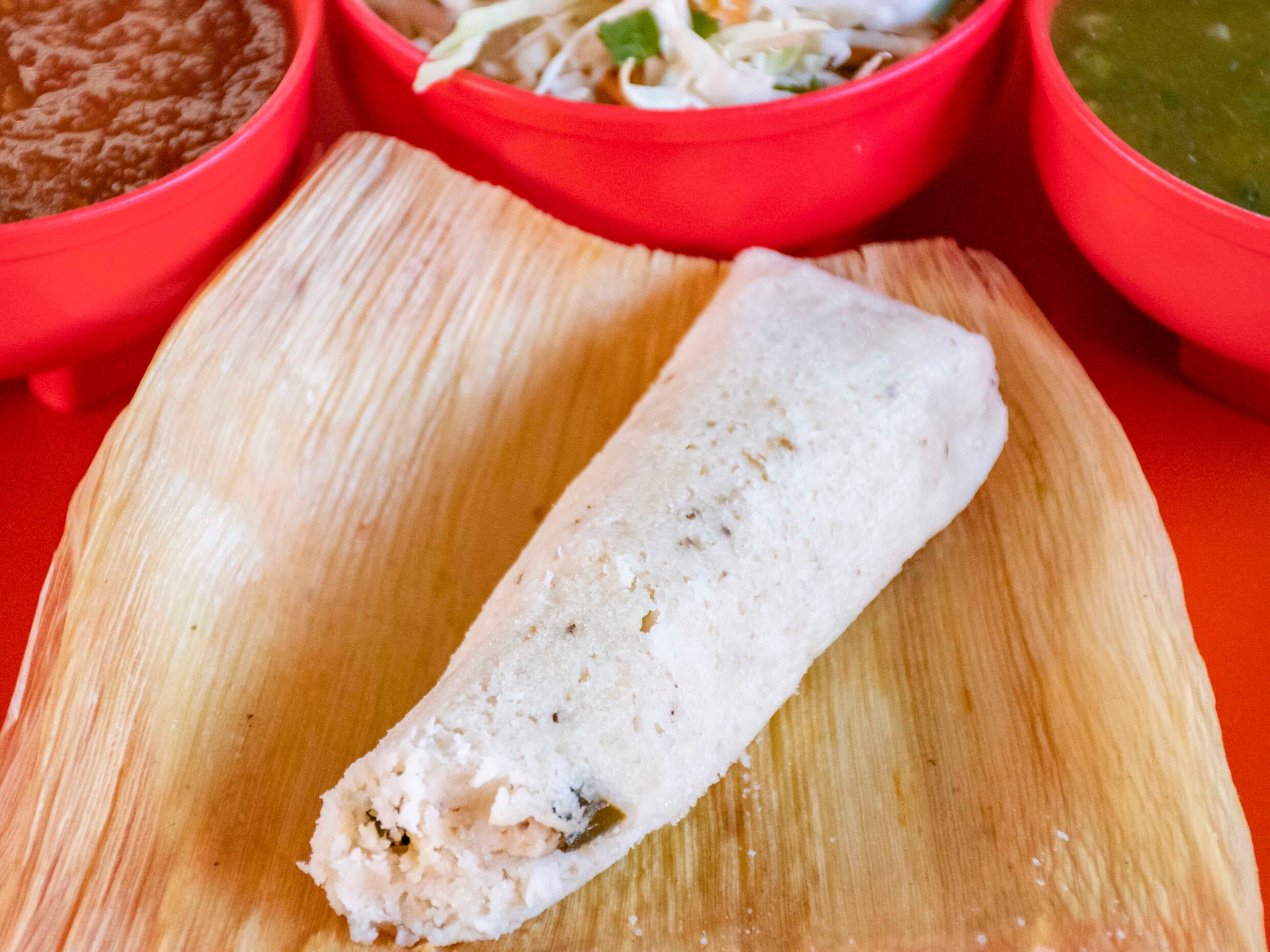 Tamal Tradicional Rajas C/queso