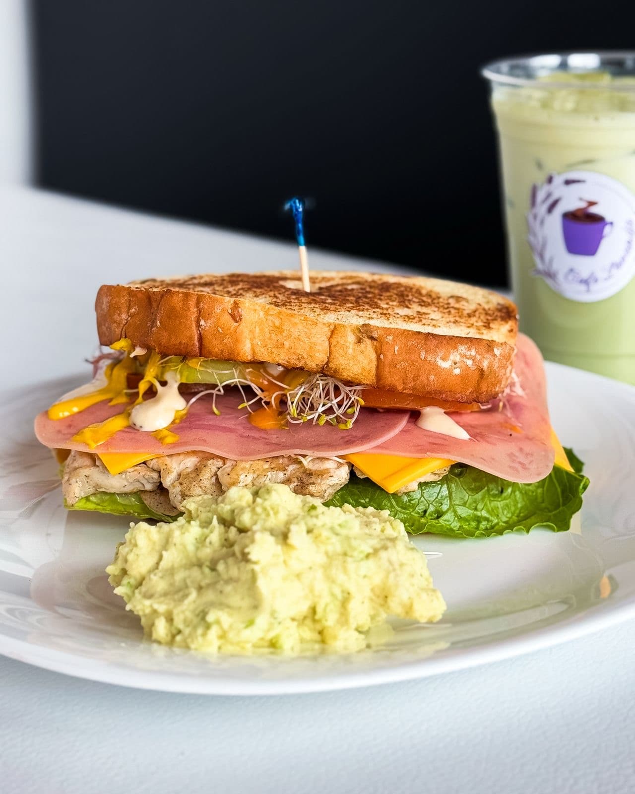Sandwich de la casa