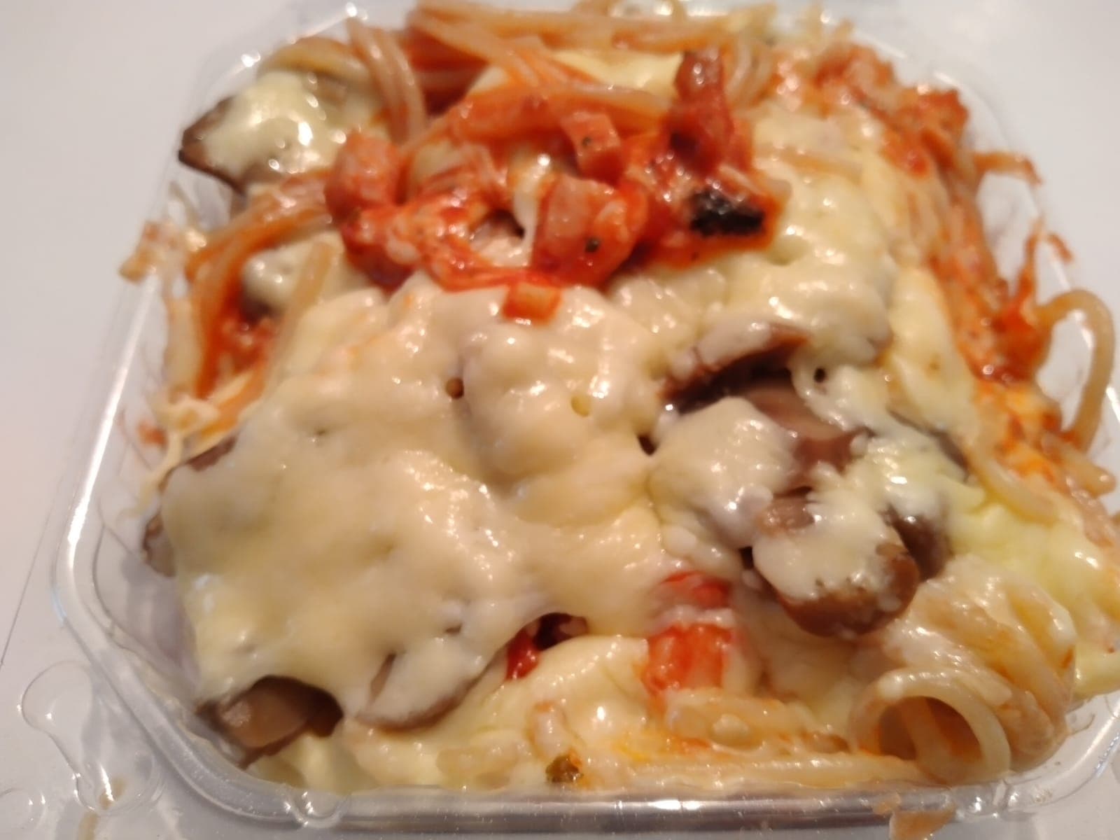 Spaghetti con Champiñones