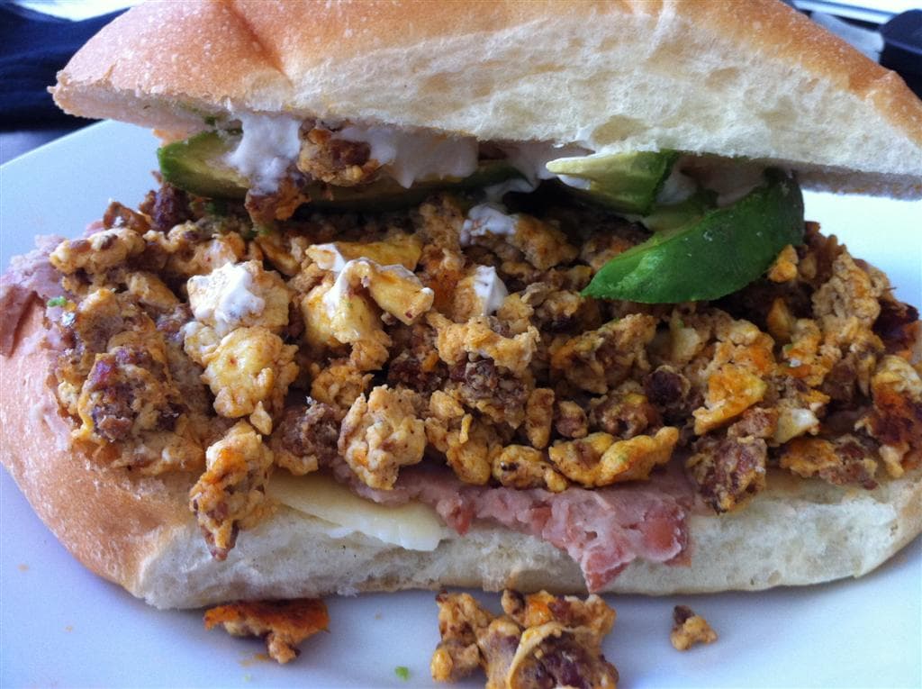 Lonche Chorihuevos
