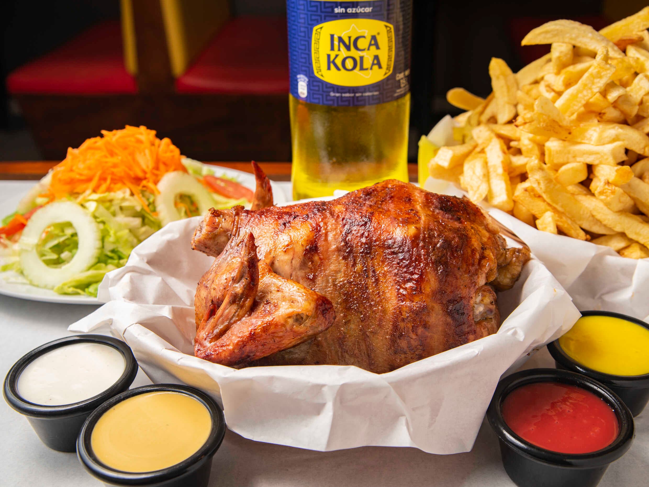 1 Pollo entero + gaseosa. 1.5 Inca