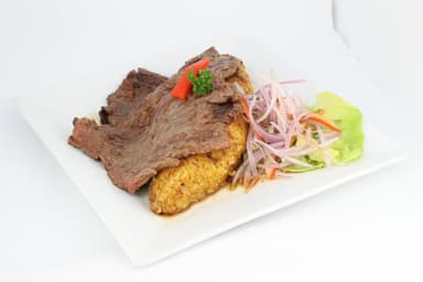 Tacu Tacu con Bistec