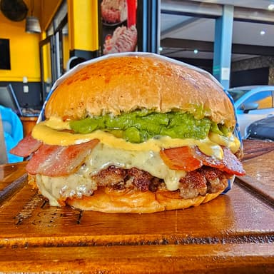 Guacamole Bacon Burger