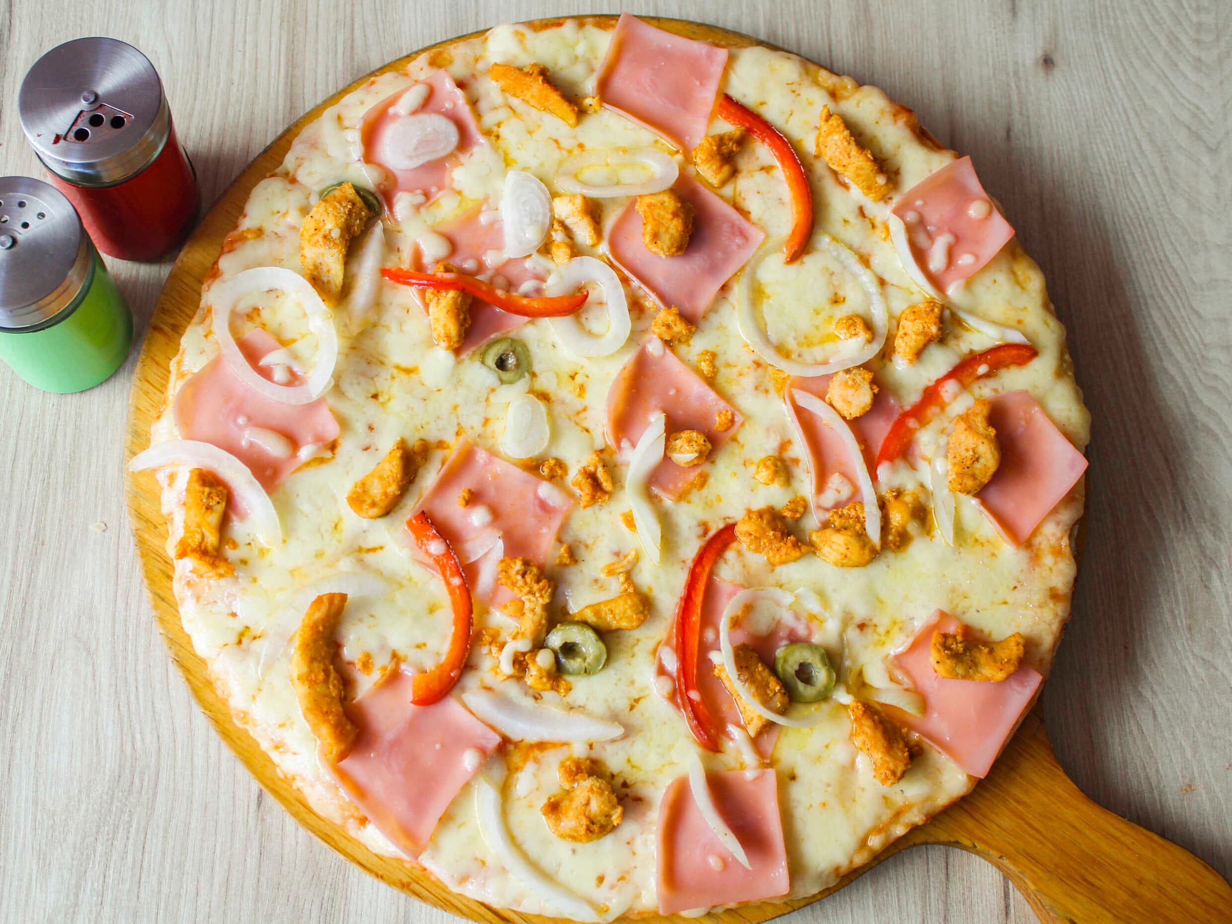 Pizza Familiar Internacional 8 Piezas
