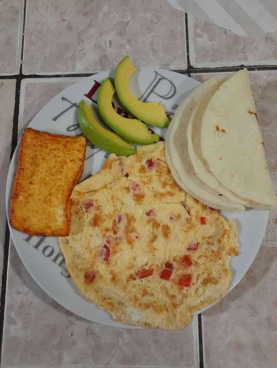 Torta de Huevo con Chile Dulce