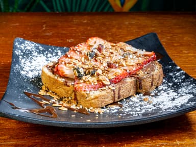 Toast de Fresa - NUTELLA