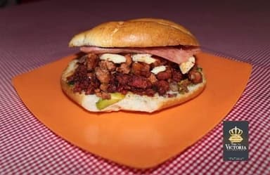 Torta Minishakira