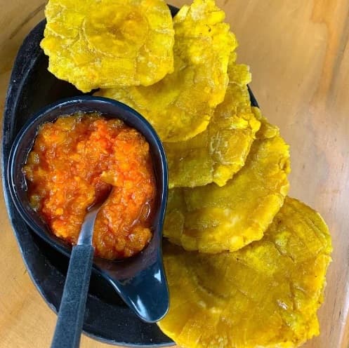 Tostadas con Hogao