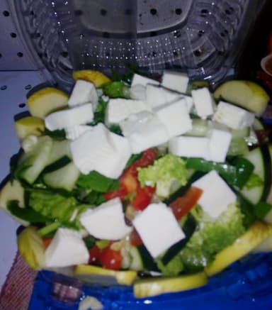 Ensalada Verde de Queso Panela