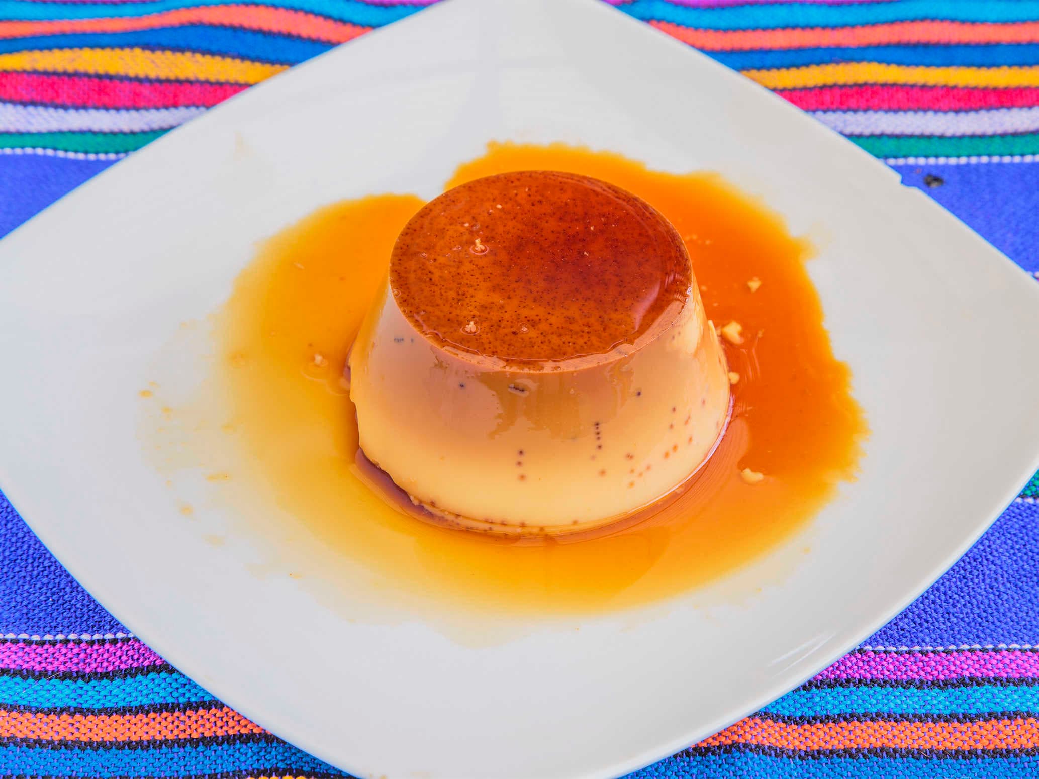 Flan Napolitano