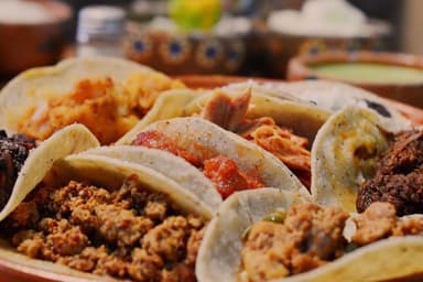 Tacos de Cazuela de Tinga de Pollo