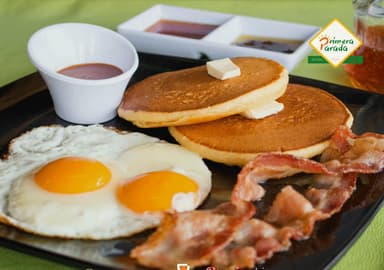 Huevos Montados