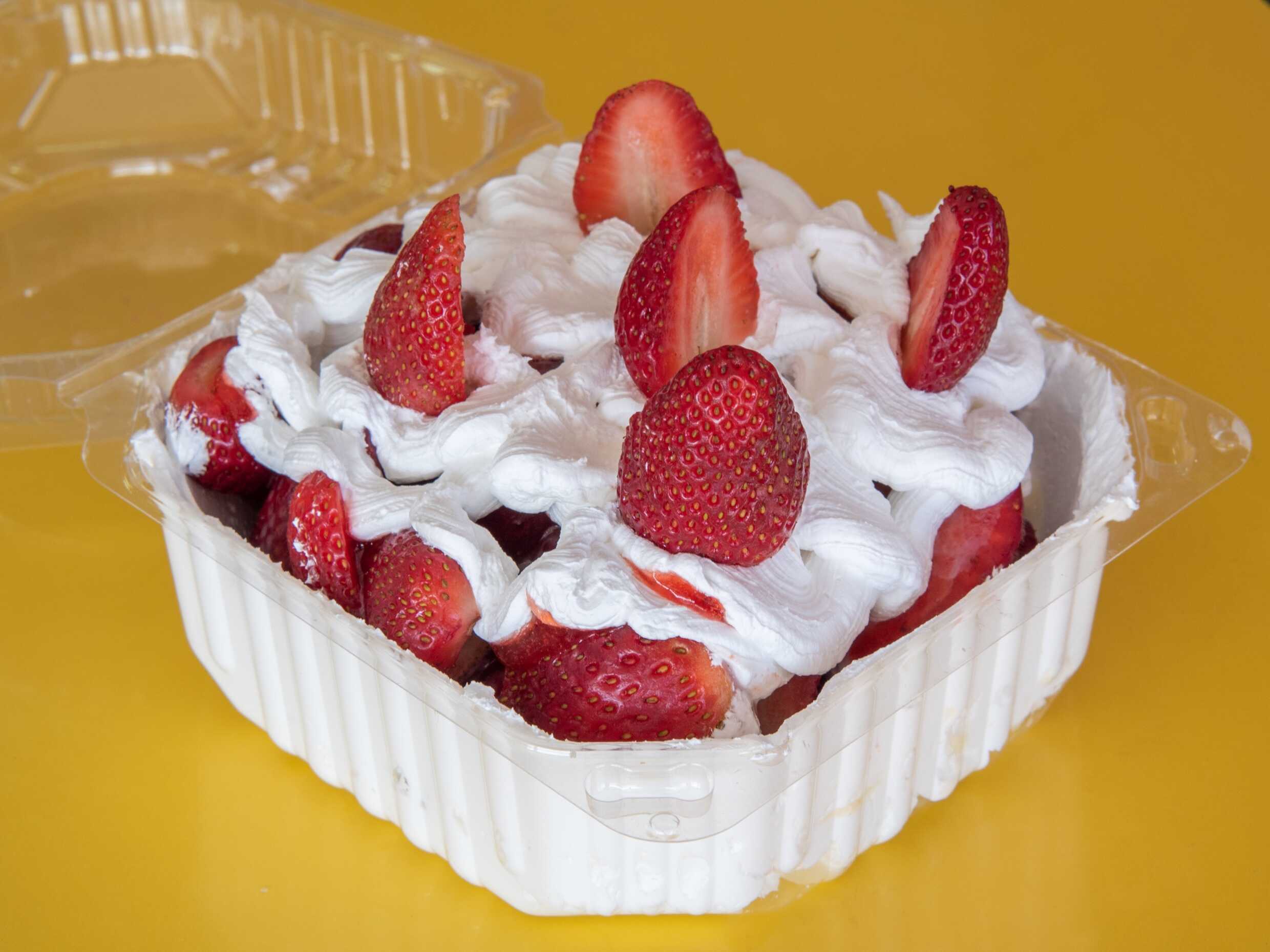 Fresas Naturales con Chantilly