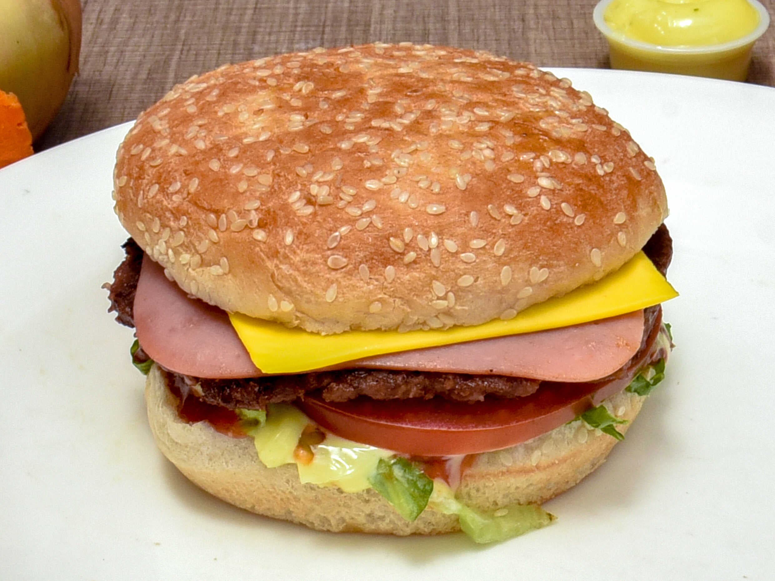 Hamburguesa con Jamón