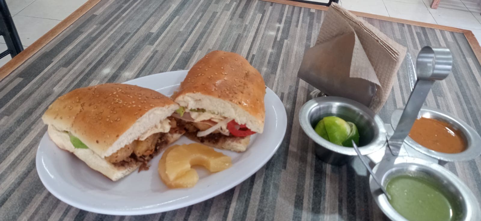 Torta Hawaiana Sencilla