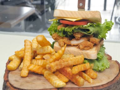 Sándwich Pollo Crujiente