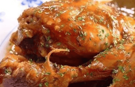 Pollo Guisado