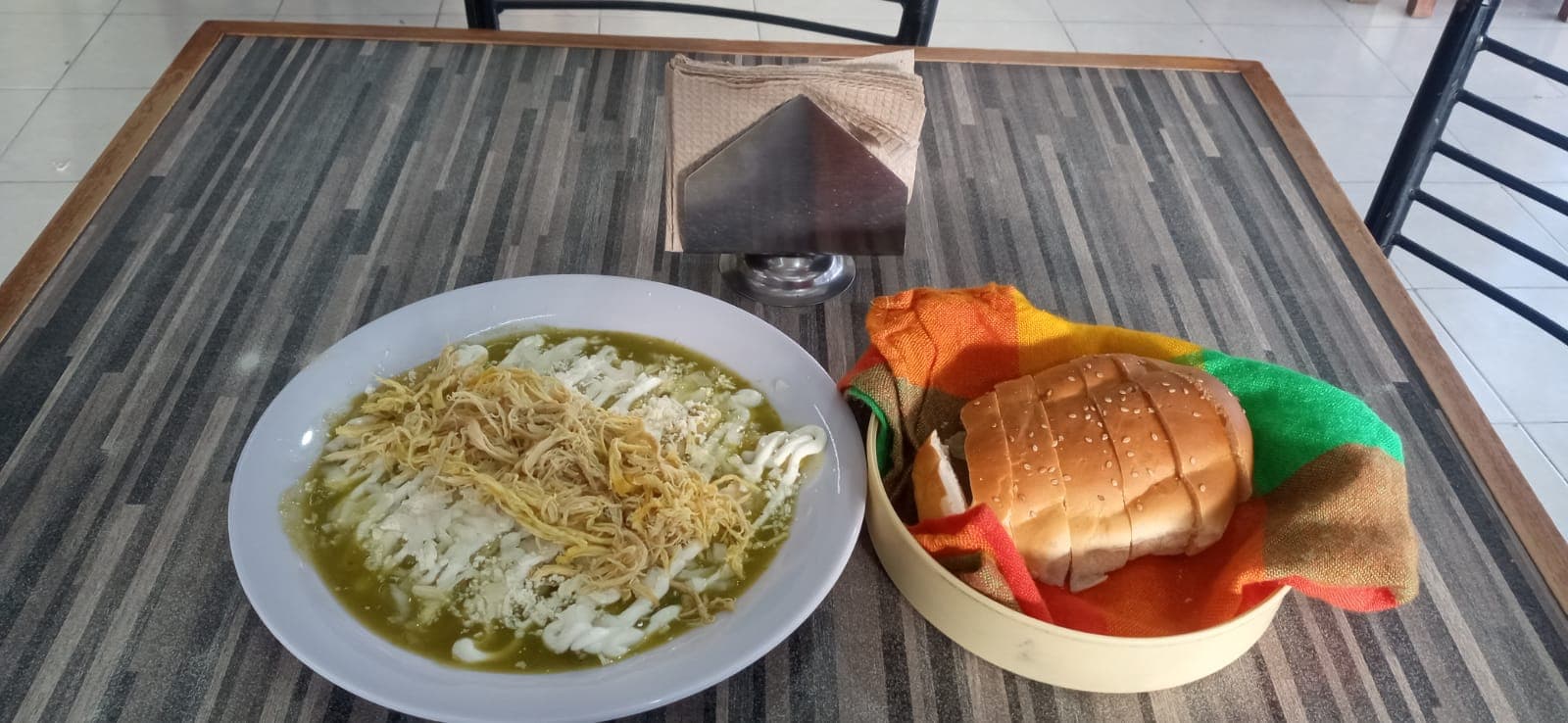 Enchiladas Verdes o Rojas