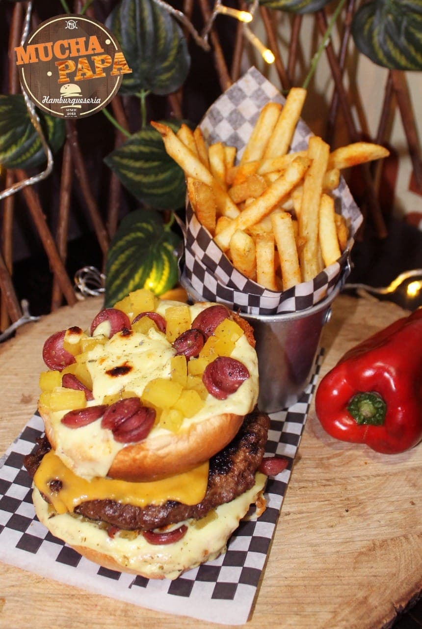 Burguer Pizza Hawaiana