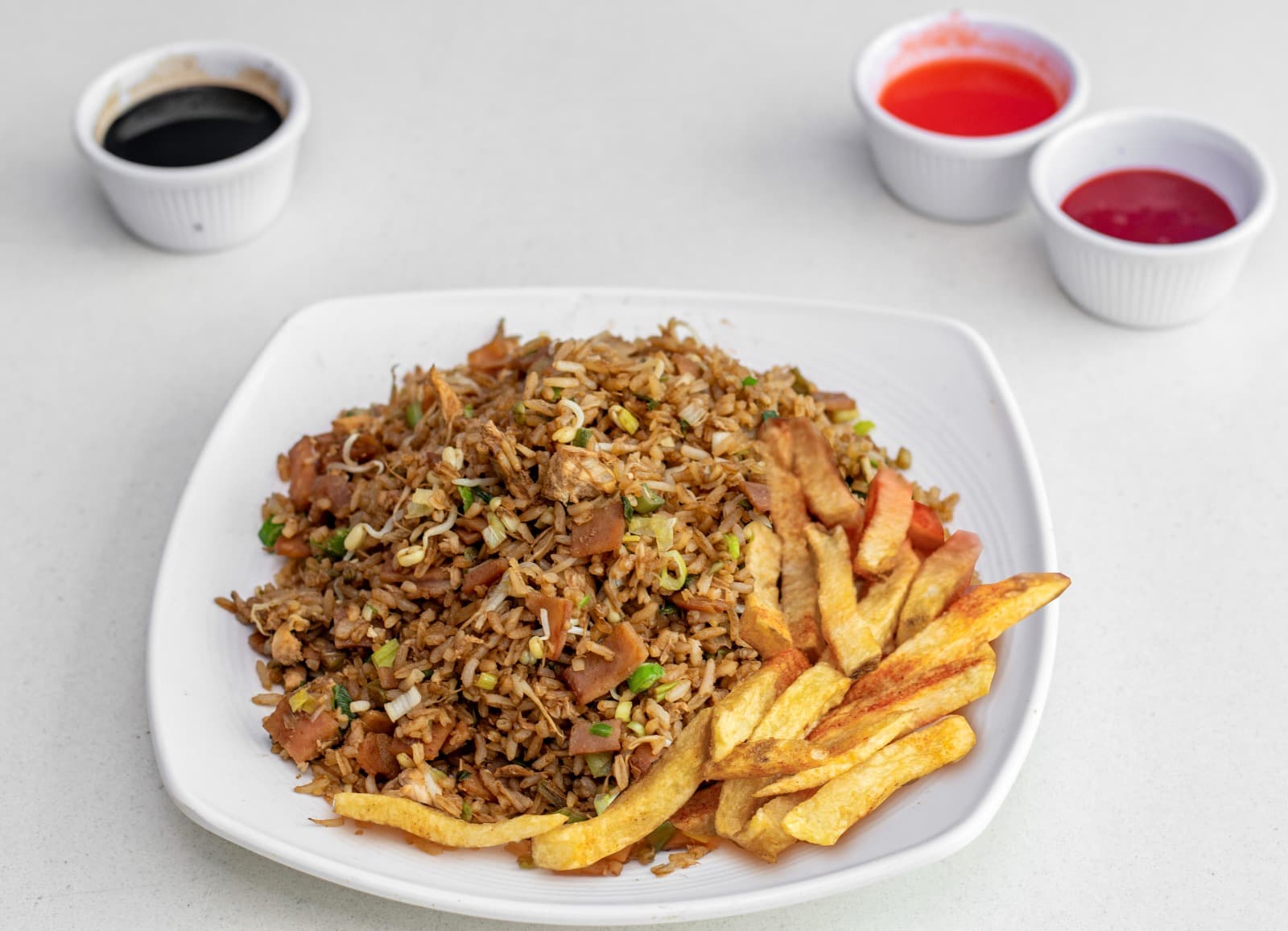 Combo Arroz Sencillo y Papas