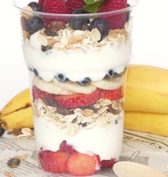 Yogurt con fruta
