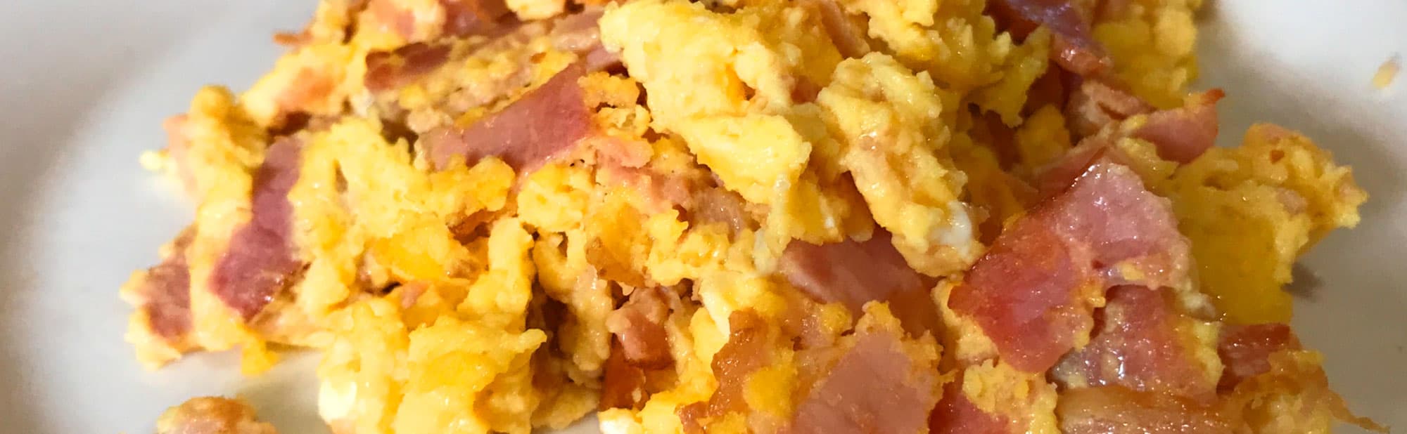 Huevos con Tocino