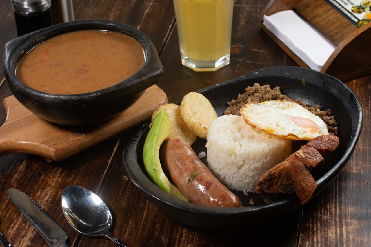 Bandeja Paisa