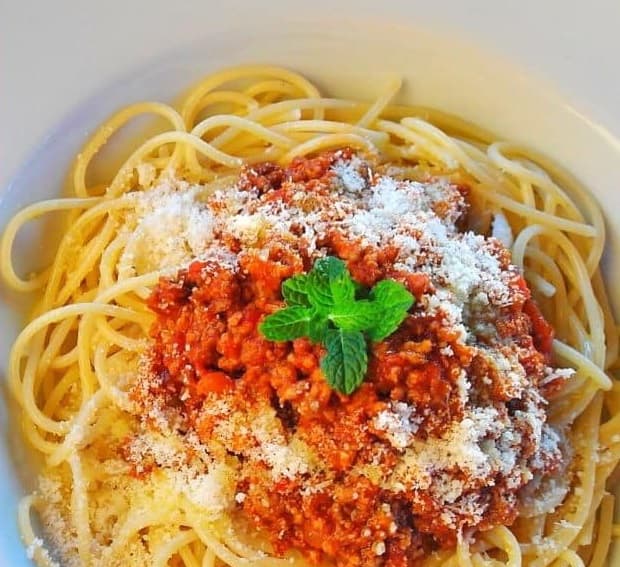Pasta a la Boloñesa