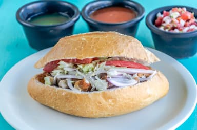 Torta Pechuga Empanizada