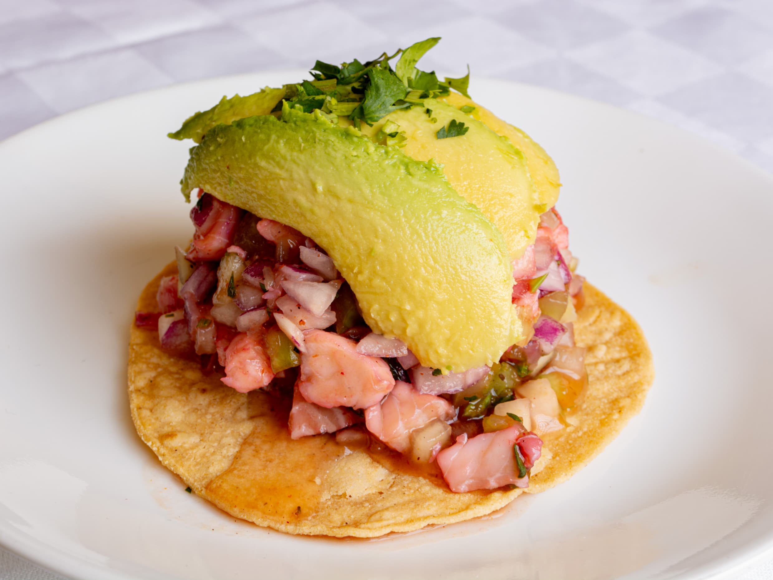 Tostada de Ceviche de Pescado