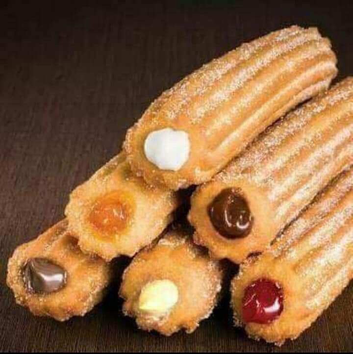 CHURRO RELLENO CHOCOLATE