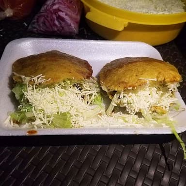 2 Gorditas + Soda