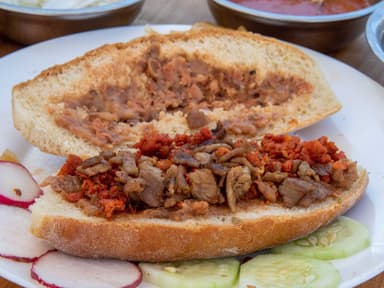 TORTA COMBINADA ASADA CON CHORIZO